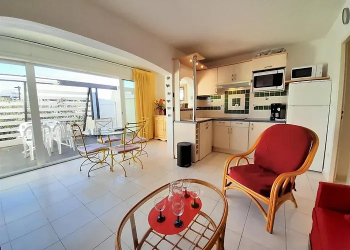 Village Naturiste Coco Girl